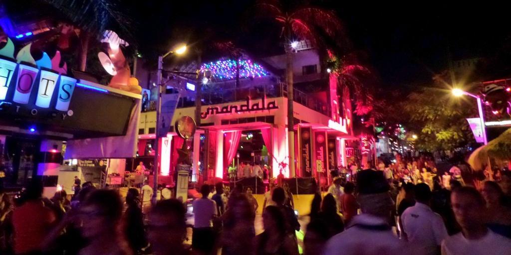 Tropical Casablanca Party Zone Hotel Playa del Carmen Exterior photo